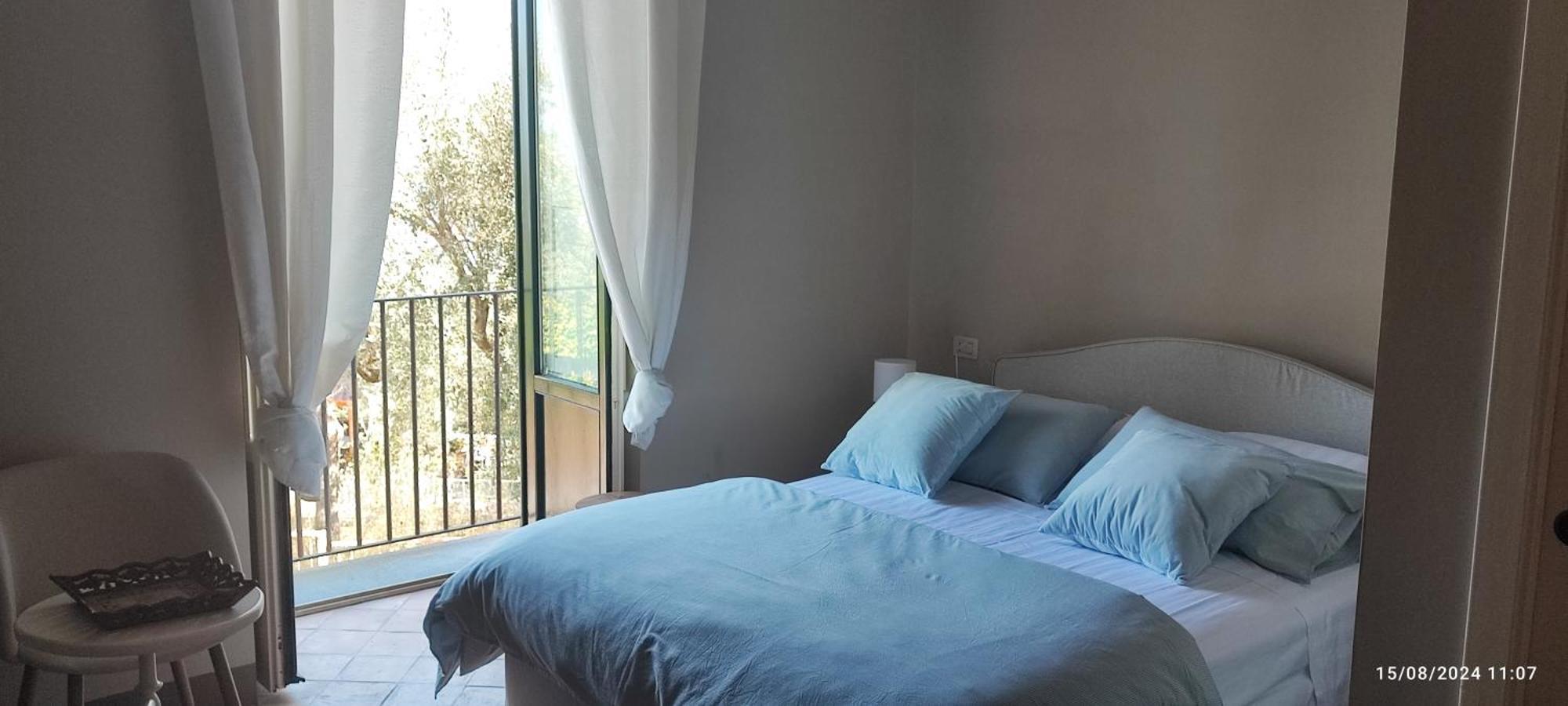 Lally'S Garden Bed & Breakfast ซอร์เรนโต ภายนอก รูปภาพ