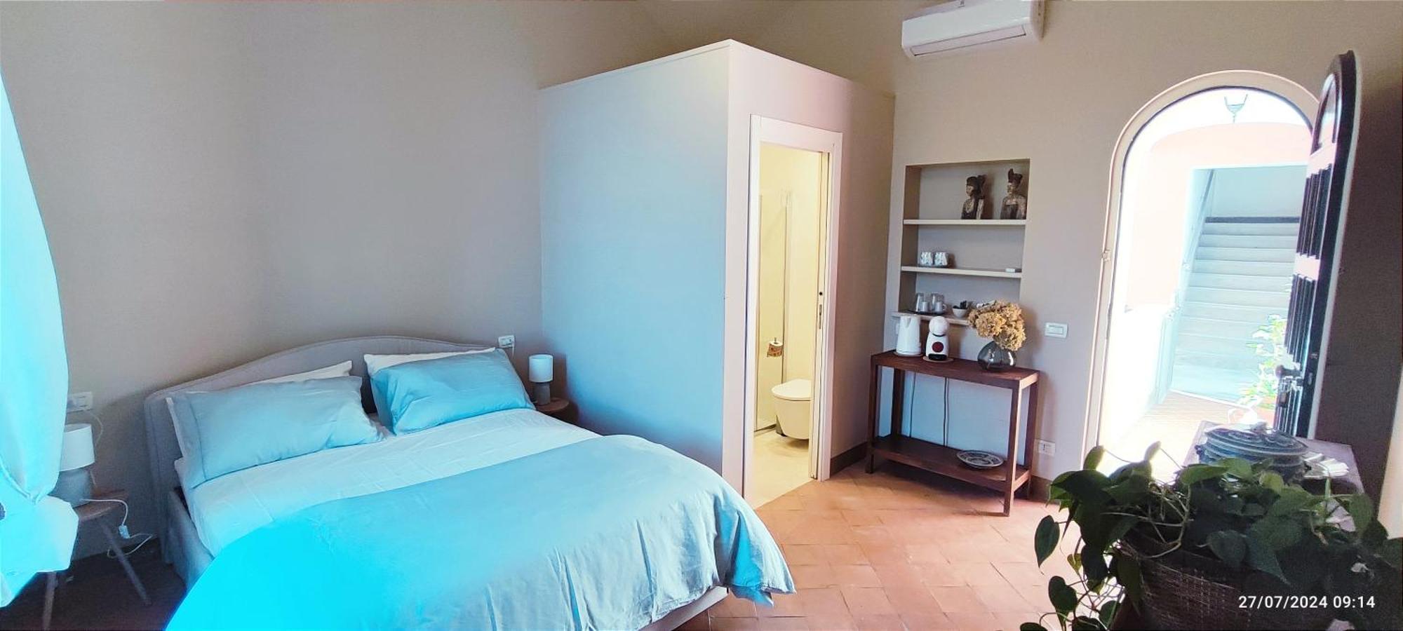 Lally'S Garden Bed & Breakfast ซอร์เรนโต ภายนอก รูปภาพ