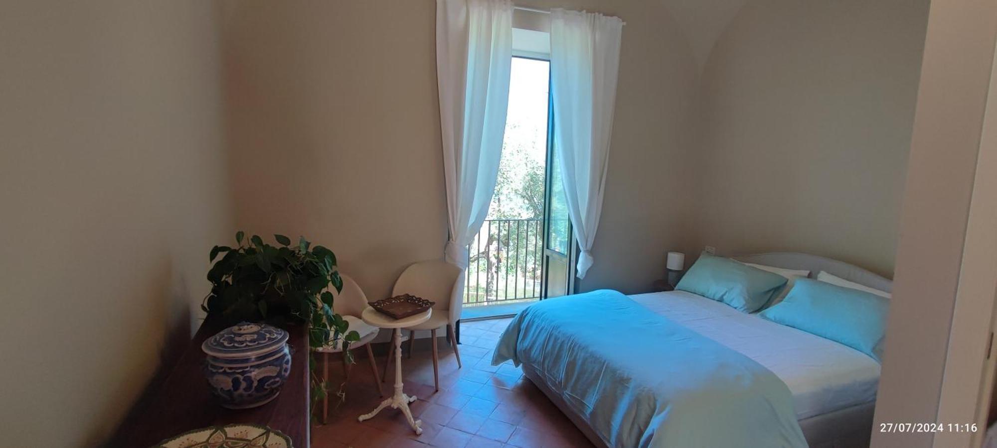 Lally'S Garden Bed & Breakfast ซอร์เรนโต ภายนอก รูปภาพ