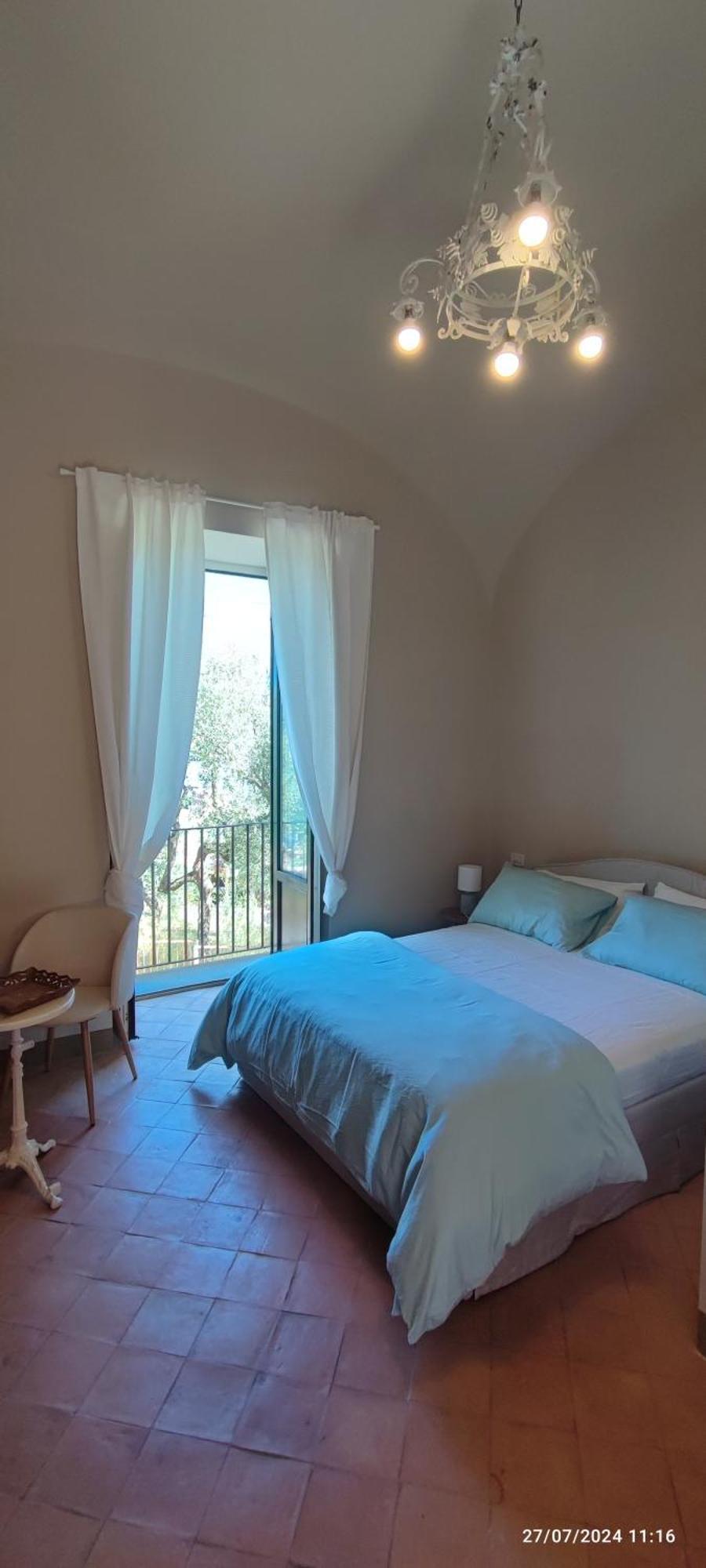 Lally'S Garden Bed & Breakfast ซอร์เรนโต ภายนอก รูปภาพ